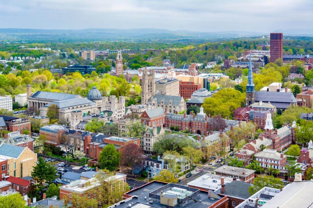Best BSW Programs in Connecticut